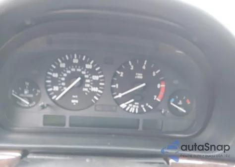 2000 BMW 740Ia from USA, damaged, VIN WBAGG8343YDN80997